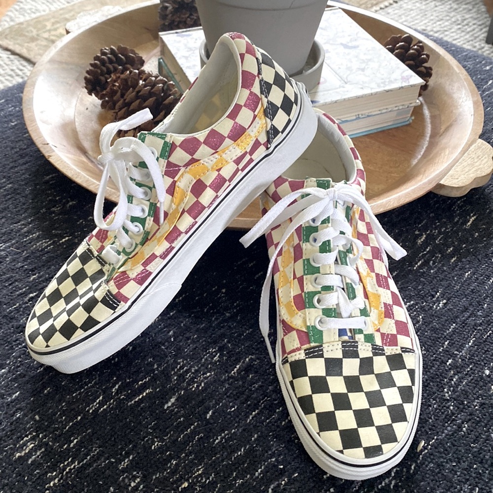 Vans shoes men size 8.5 women size 10